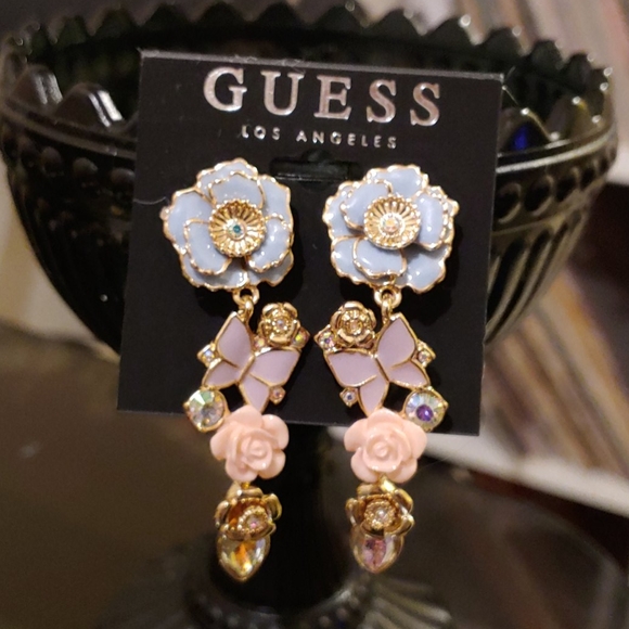 Guess Jewelry - 💜NWT Gold-Tone Flower Garden Butterfly Earrings
